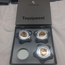 Porsche Cayenne Wheel Center Caps Oem 7l5601149 New In Box Set Of 4