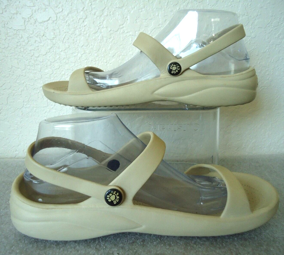 Sandalias DAWGS con correa beige talla 11/43 #69 Foto 3 de 4