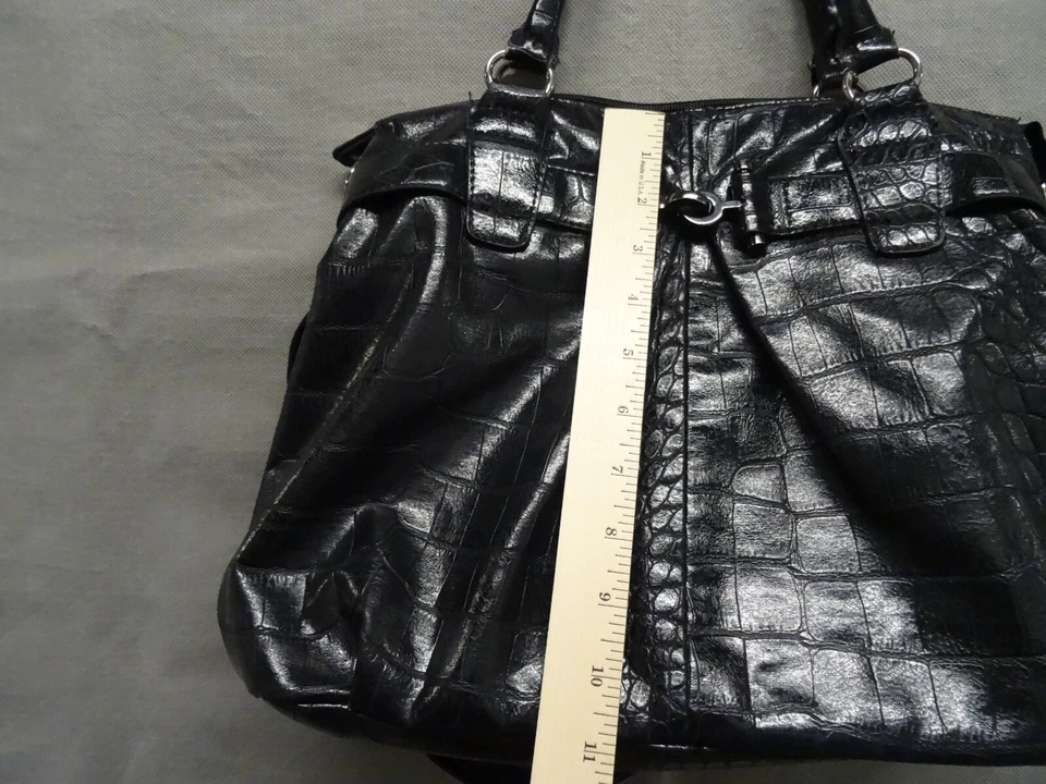 Cartera Bueno para mujer negra con asas dobles de cuero sintético con guijarros Foto 4 de 4