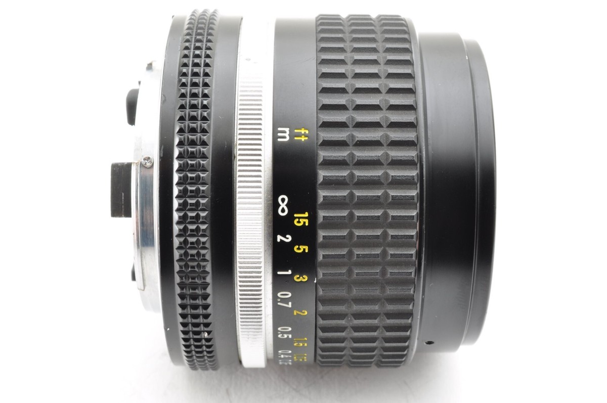 Nikon Ai-S Nikkor 28mm f2.8 [EXCELLENT+++++] MF Wide Angle Lens