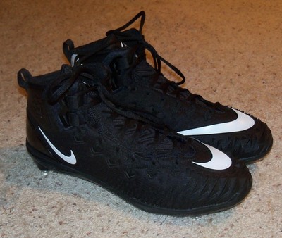 nike force savage mid