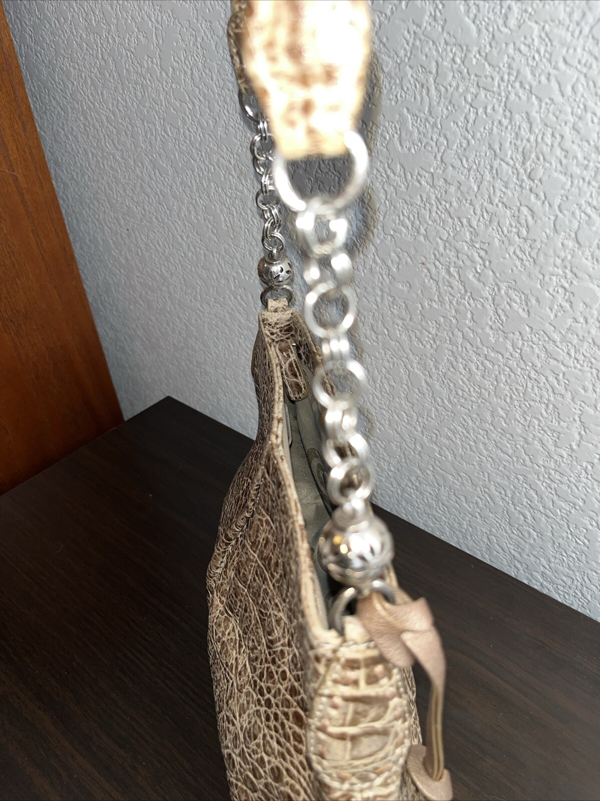 BRIGHTON BEAUTIFUL CROCODILE PATTERN LEATHER SHOU… - image 13