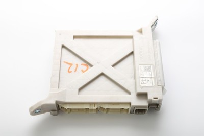 2013-2015 Lexus GS350 Fuse Box Block Junction Relay Cowl Right Side 82730-30L30,