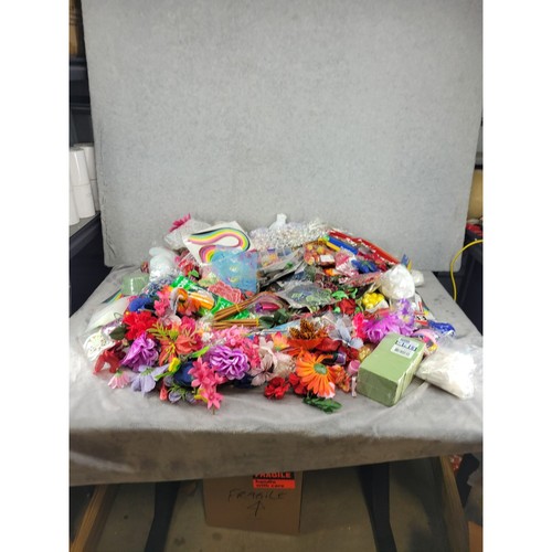 13lbs Craft Supply Lot Artificial Flowers Beads Quilling Paper Embellishments
