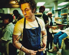 Jeremy Allen White signed autograph 20x25cm THE BEAR in person autograph COA