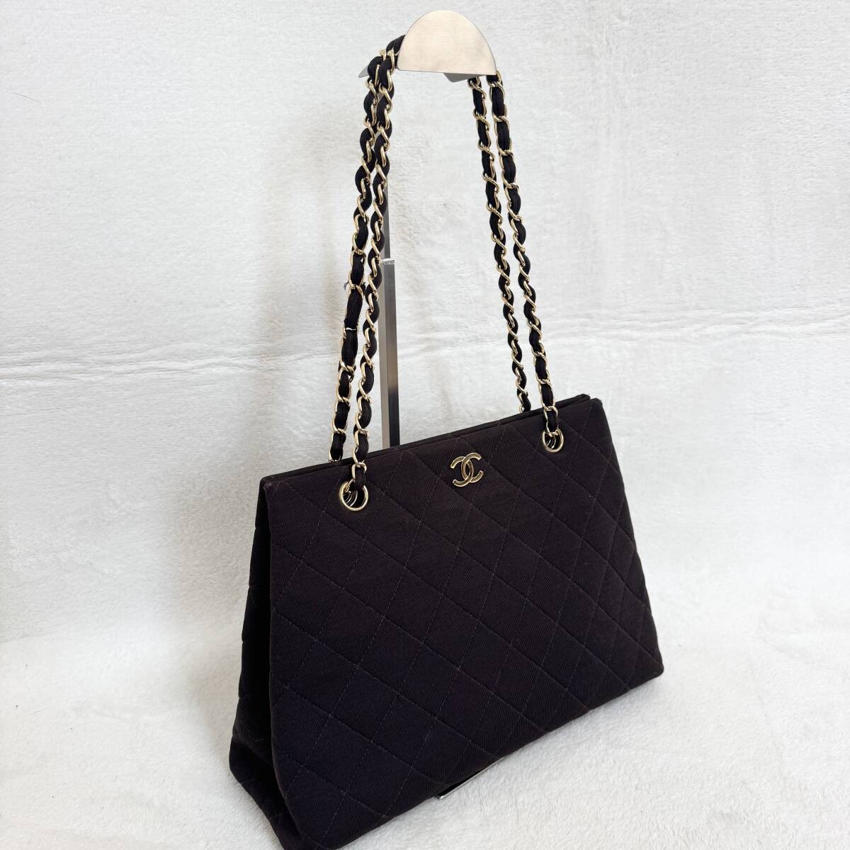 Excellent Condition Chanel Chain Tote Bag Matelass Cotton Jersey Brown