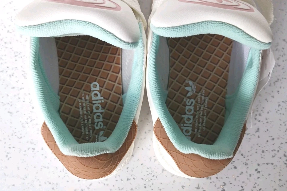BNWT Ladies Adidas Campus 00s Ice Cream Size Uk 4.5 - Image 4 of 4