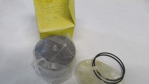 NOS Suzuki 1971-1977 TM400 TS400 1ST OVER PISTON AND RING SET 12110-16730