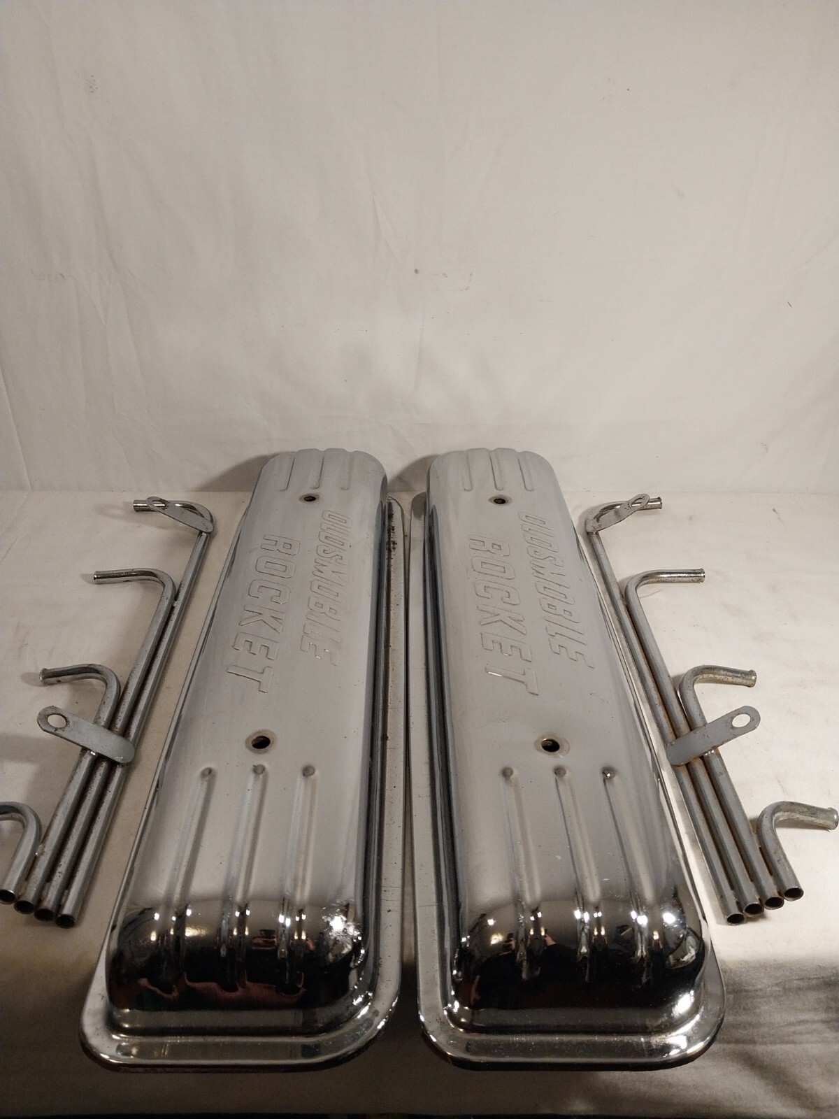 OLDSMOBILE ROCKET 324 Chrome Original VALVE COVERS 324 1950s Vintage