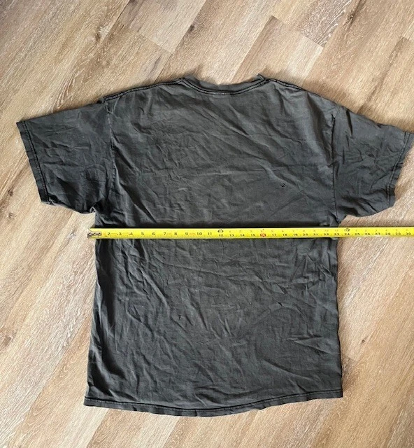 Vintage Modest Mouse Tee Shirt Men's XL Black T Whale Squid 2004 Good News Tour - Image 4 of 4