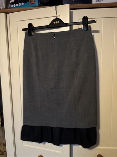 NOUGAT Grey Tailored Stretch Silk Trim Flounce Hem Knee Length Skirt Size 10 - Picture 6 of 9