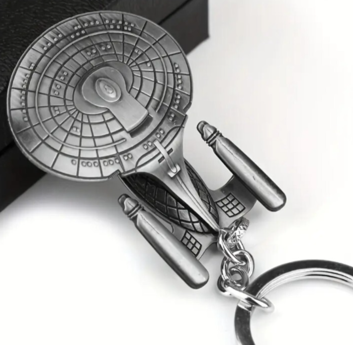 Star Trek USS Enterprise 1701 D Metal Zinc Alloy Keyring The Next