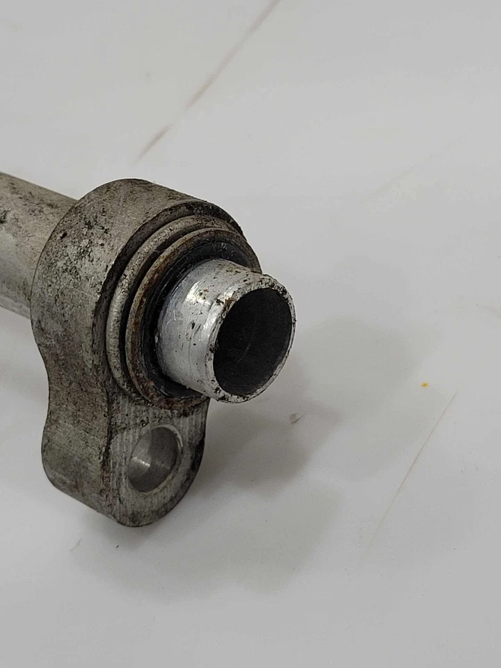 Mangueira de sucção CA 07 - 14 Chevy Tahoe GMC Yukon Cadillac Escalade fabricante de equipamento original 22876355 - Imagem 4 de 4