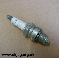Champion Spark Plug L87YC  x1