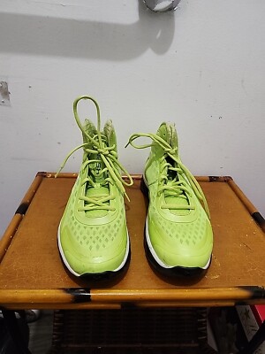 Size 12.5 - Under Armour Spine Bionic Green