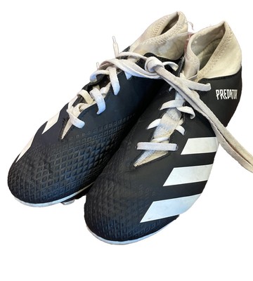 Adidas Predator Freak 4 Soccer Shoes ART FY 1040 Boys Size 5 Black Cleats