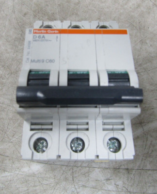  MERLIN GERIN MULTI9 C60 6 AMP CIRCUIT BREAKER 3 POLE 480Y/277 VAC 24536