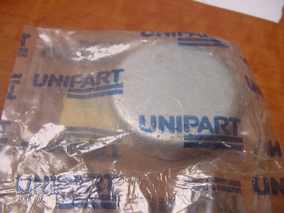 NOS 核心插头桶类型 1 5/8 英寸 Triumph Stag TR4A TR250 TR6 TR7 Vitesse Herald — 第 2/3 张图片