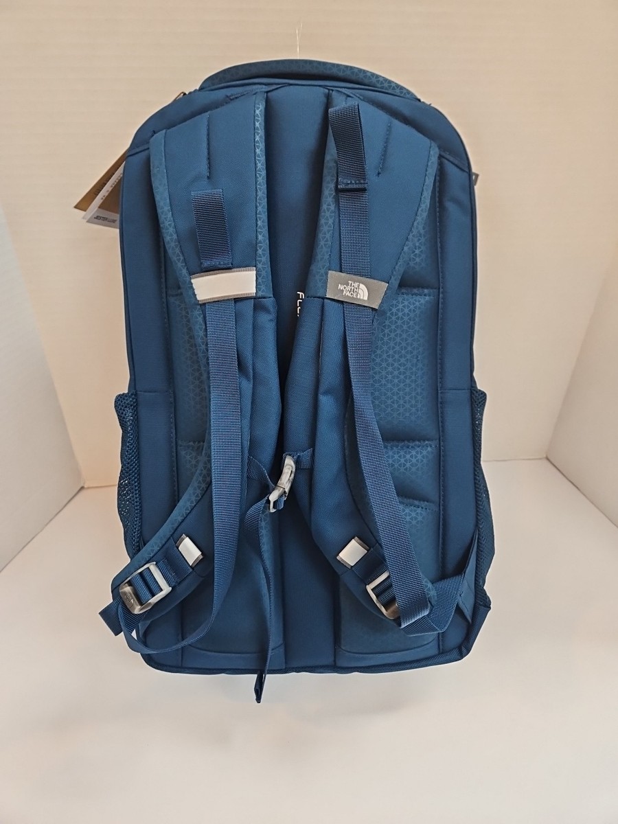 The North Face Jester Luxe 27L Backpack. Midnite Petrol / Dark