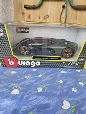 Bburago 1:24, Lamborghini Terzo Millennio,schwarz/ # 18-21094, mit  OVP