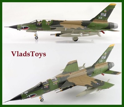 Hobby Master 1/72 F-105F Thunderchief Red River Showboat 354 TFS/355 TFW HA2523