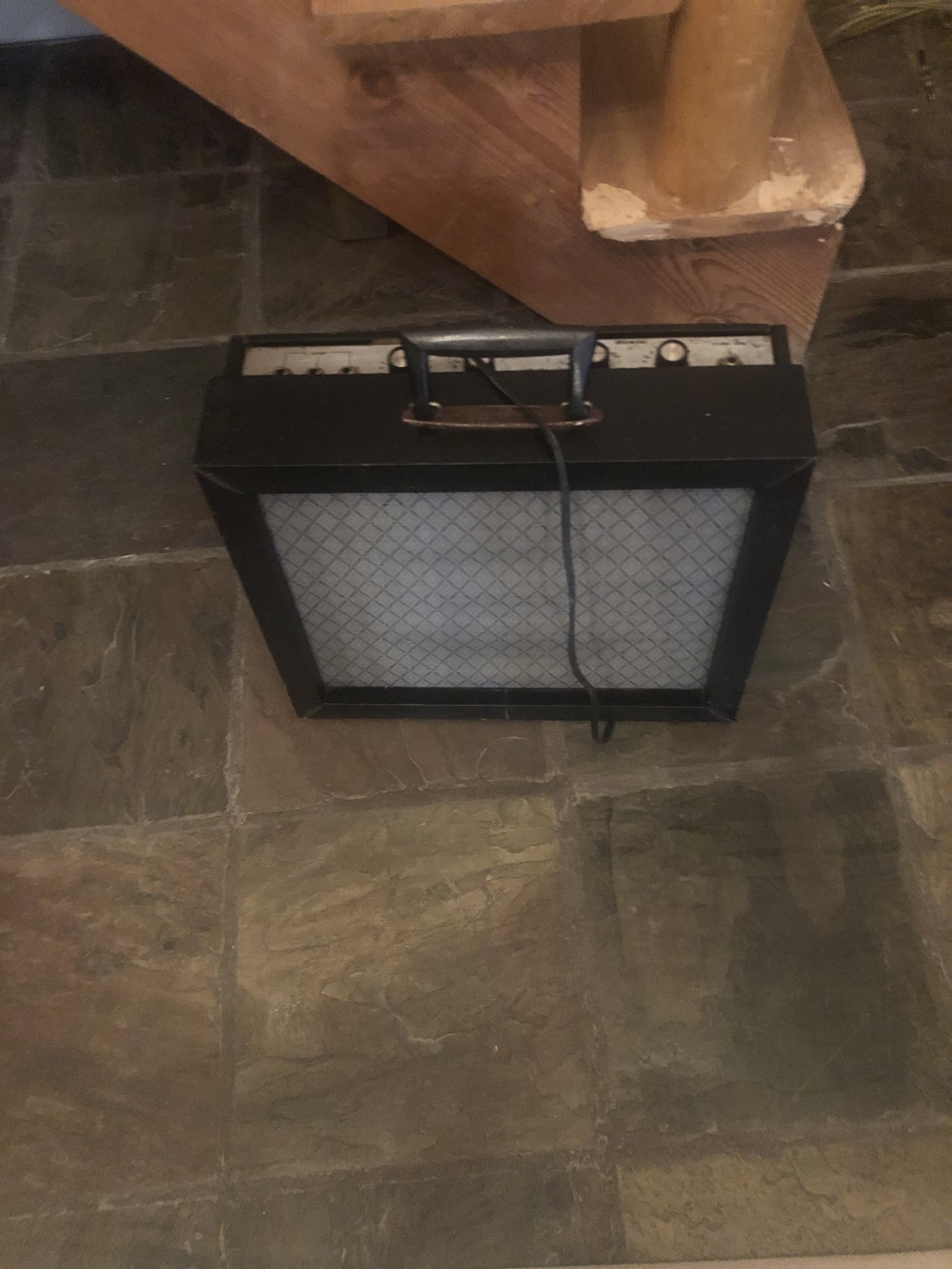 Vintage Guitar Amplifiers for Sale