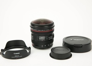 Canon EF 8-15mm f/4L Fisheye USM Ultra Wide-Angle Zoom Lens / Full-Frame Format