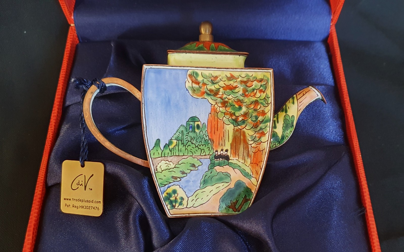 Charlotte DI VITA Trade Plus Aid Collection Enameled Copper Teapot No. 875-LONDON