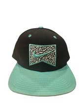 GUC HTF NIKE SB Crackle Mens Snapback Cap Hat-TEAL BLK CO - 574226-018 See Pics