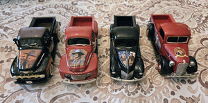 The Hamilton Collection American Legends Ford 1:24 Diecast Pickup Truck Set of 4