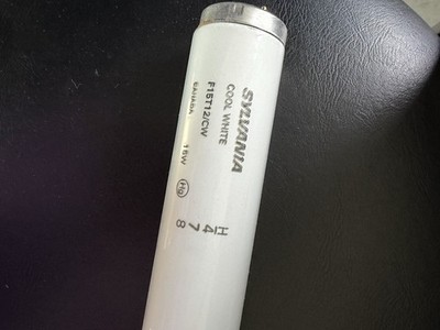 SYLVANIA F15T12/CW Cool White Fluorescent Tube Light Bulb 16W