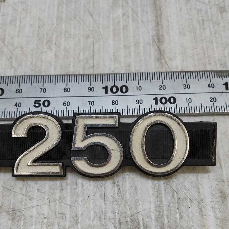 JDM 0406 22 Kawasaki Z250 Side Cover Emblem 1 Old Car Retro | eBay