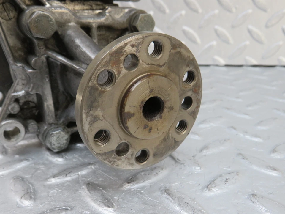 Bomba de dirección asistida Mercedes-Benz W201 190E 2014601780 Foto 2 de 4