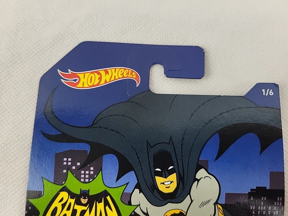 HOT WHEELS Batman Classic TV Series Batmobile 1/6 2014 Brand New Factory Sealed - Image 3 of 4