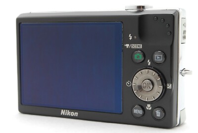 Nikon COOLPIX S640 Compact Digital Camera 5x Optical Zoom w