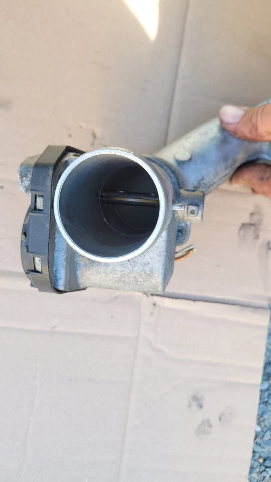 Boitier Papillon D'admission Renault 1.5 Dci Megane 2 Doseur D'air - Photo 3/4