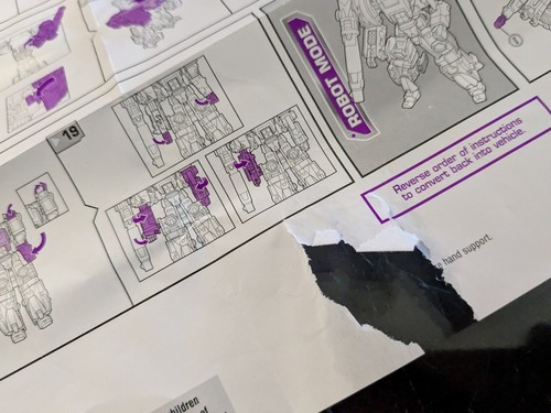 Transformers Universe Classics Deluxe Class GALVATRON - Complete w/Instructions! - Picture 7 of 7