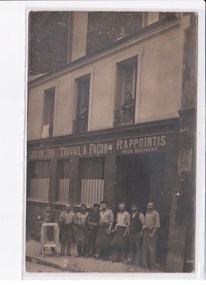 PARIS: Eisenbett, Formarbeit, Gebäudebeschläge - Zustand