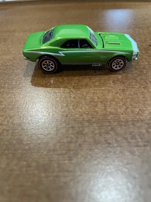 HOT WHEELS REDLINE 67 CAMARO SPECTRAFLAME LIME GREEN 1982 RIMS  7 SPOKE MINT