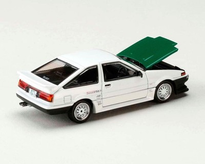 Hobby Japan Toyota Sprinter Trueno (AE86) Keiichi Tsuchiya's AE86