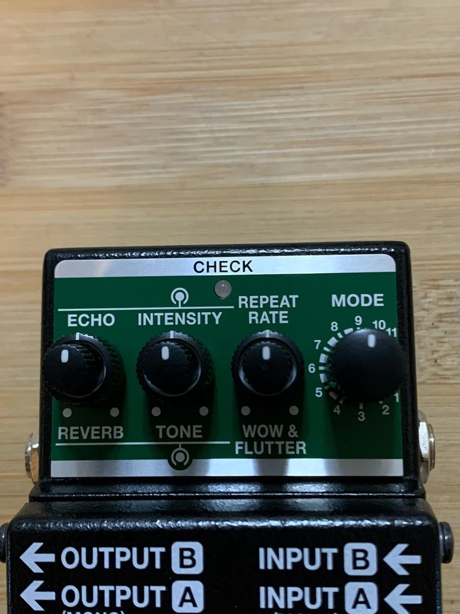 Boss RE-2 Space Echo Guitar Pedal