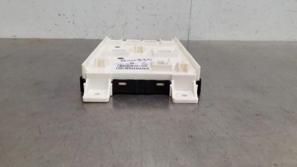 Dodge Challenger 2020 módulo de control de carrocería BCM 68424593AB Foto 3 de 4