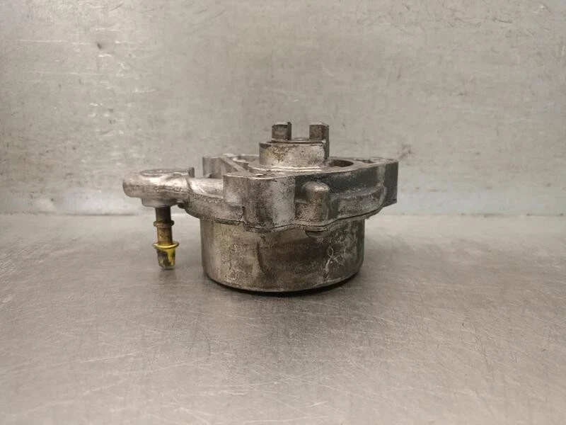 55187760 pompe à vide pour OPEL VECTRA C STATION WAGON (Z02) 1.9 2003 5595664 - Photo 4/4