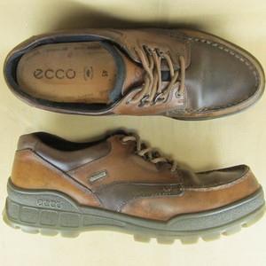 ecco track ii moc low