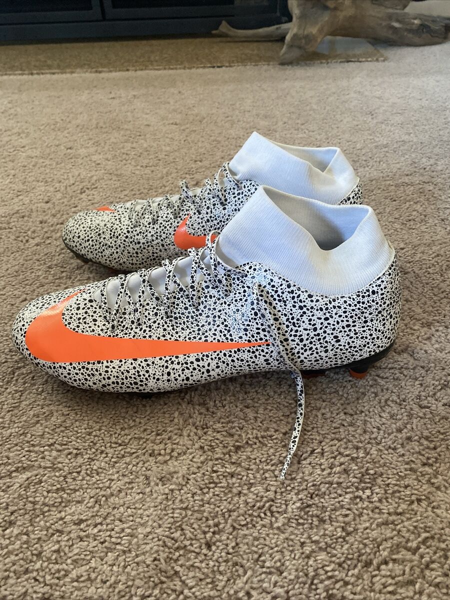 Men's Nike Soccer Cleats Mercurial Superfly 7 Academy CR7 Men's Nike Soccer Cleats Mercurial Superfly 7 Academy CR7