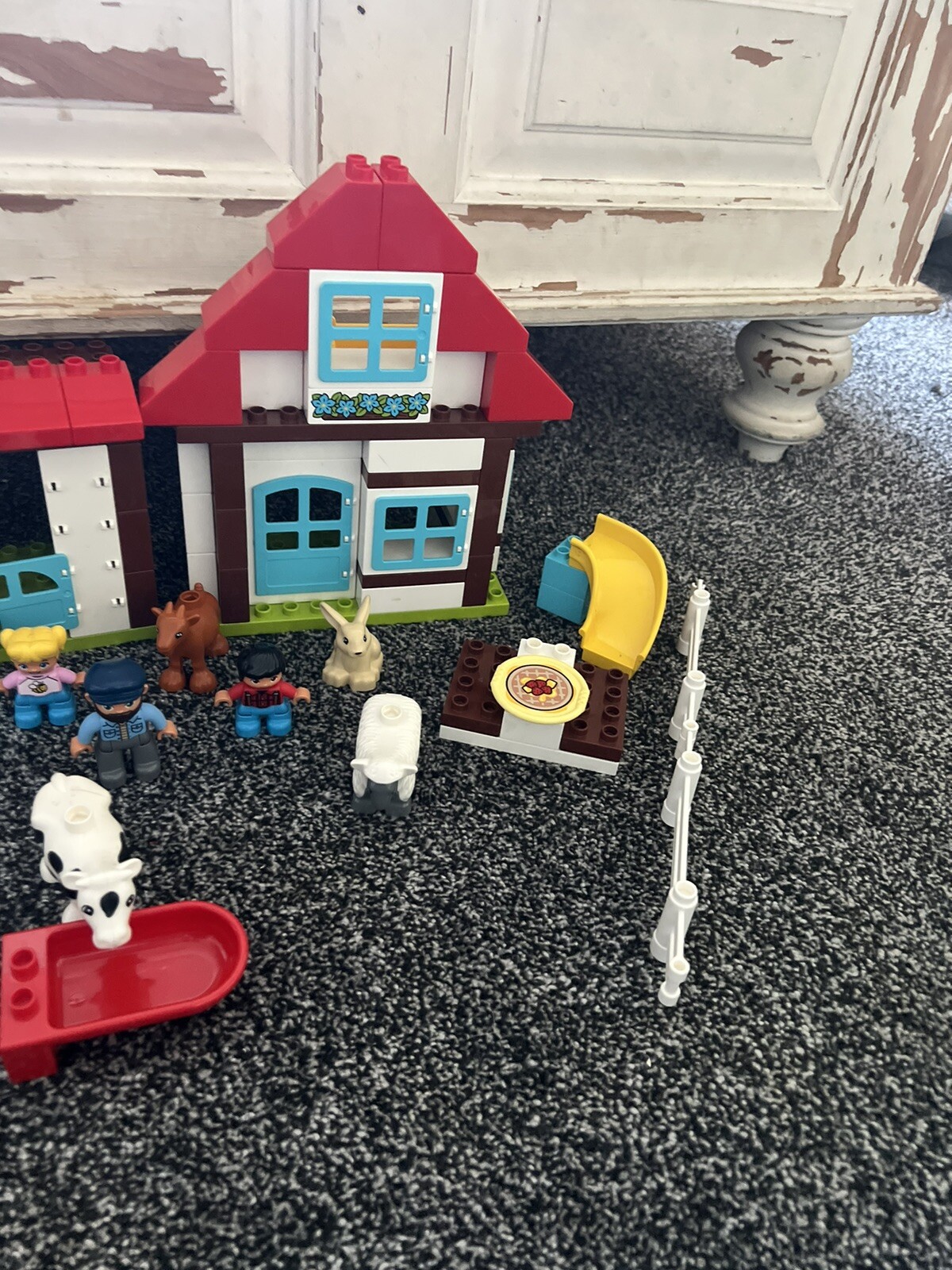 Picture 4 of 6