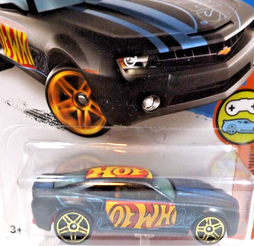 Chevy Camaro Concept 2015 Hot Wheels HW Digital Circuit negro y azul - Imagen 3 de 5