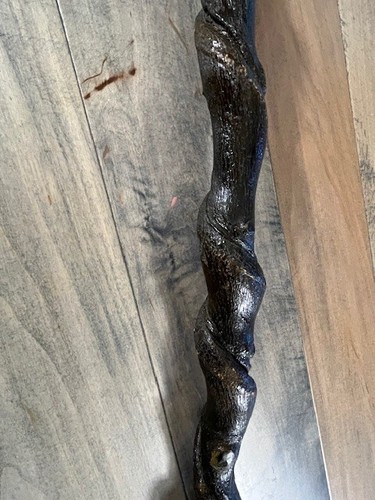 Handmade / Handcrafted Vine Twisted Spiral Wooden Hiking Stick Vintage 34" long - Picture 3 of 4