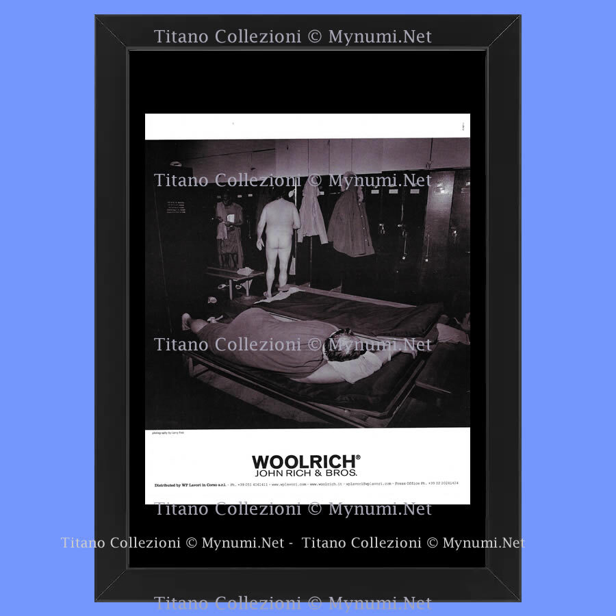 00er Jahre * Original Werbung "Woolrich, Umkleideraum, schlafender Mann" Cornic