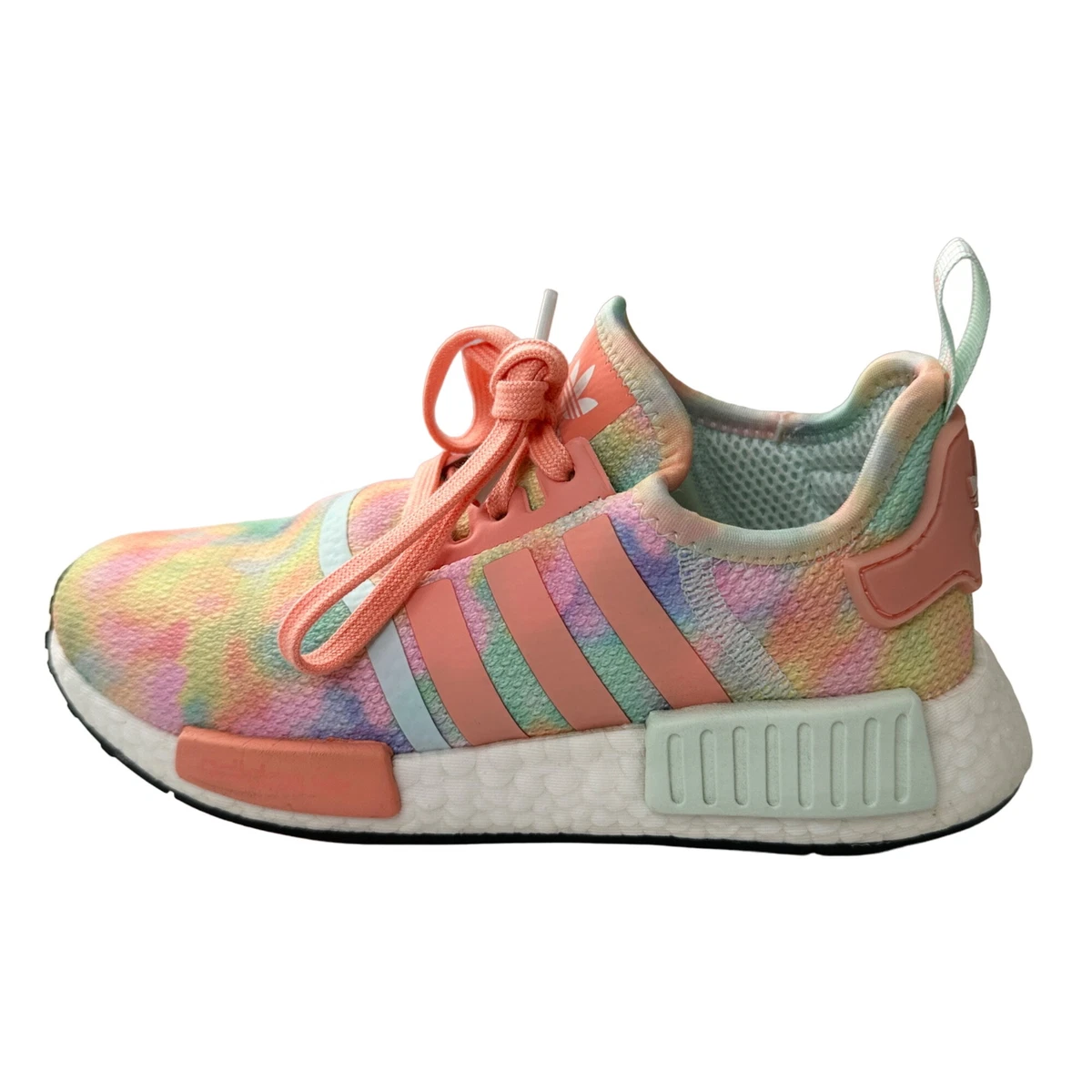 Pastel cheap adidas nmd